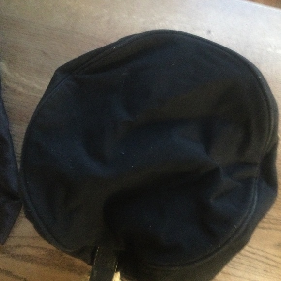 Vintage Chanel Beach Bag - Picture 3 of 9